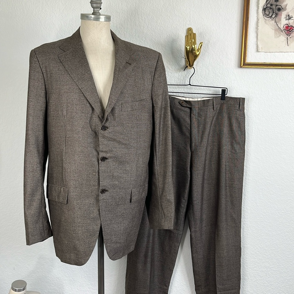 Kiton Barneys New York Cashmere 2 Pc 3 Button Suit
